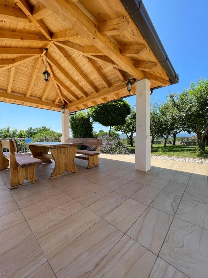 Villa Duje Trilj Exterior foto